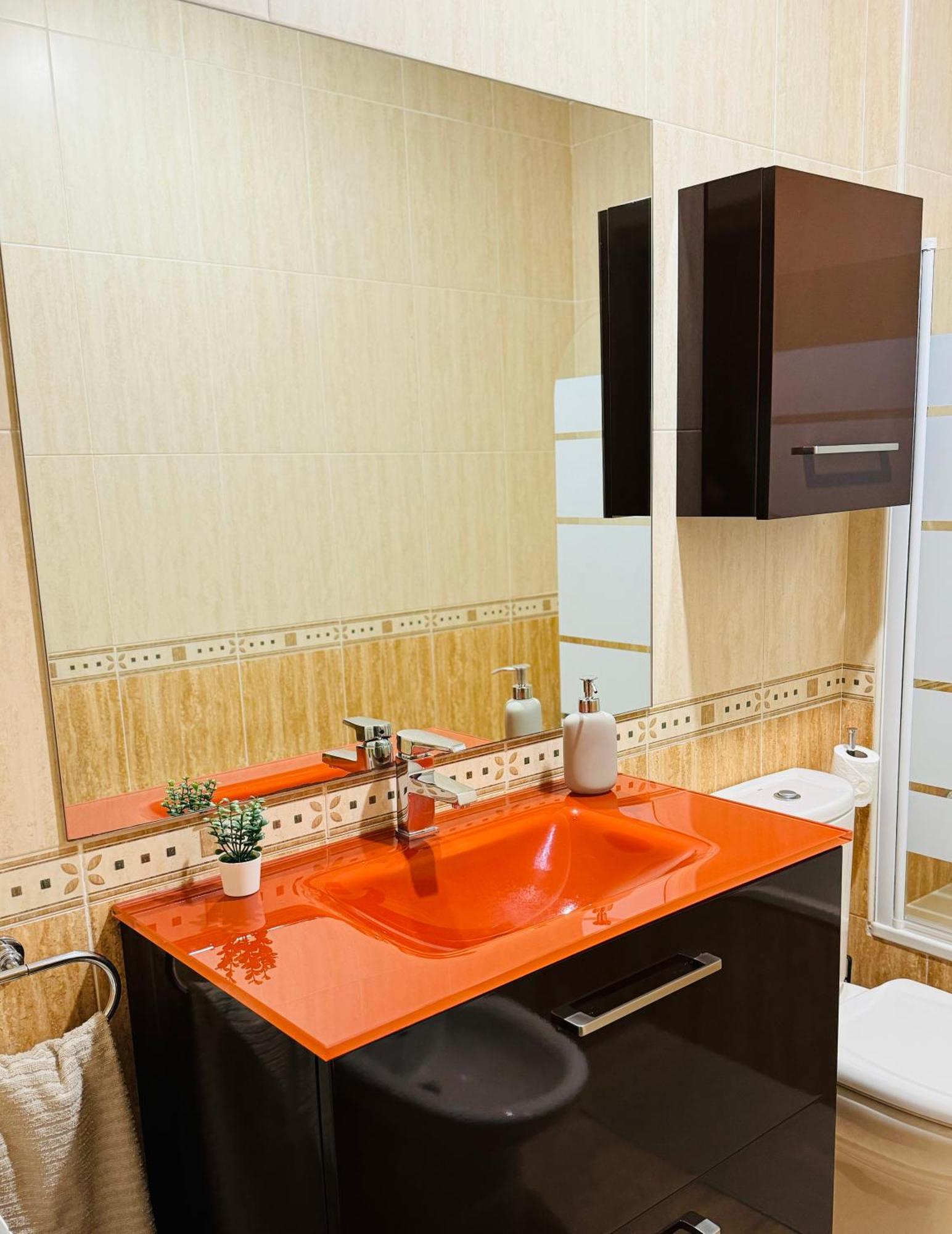 Apartamento Santa Ana - Centro De Gijon - Wifi Eksteriør billede